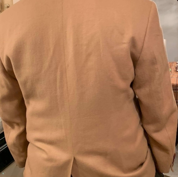 Mans sports jacket - Picture 2 of 4